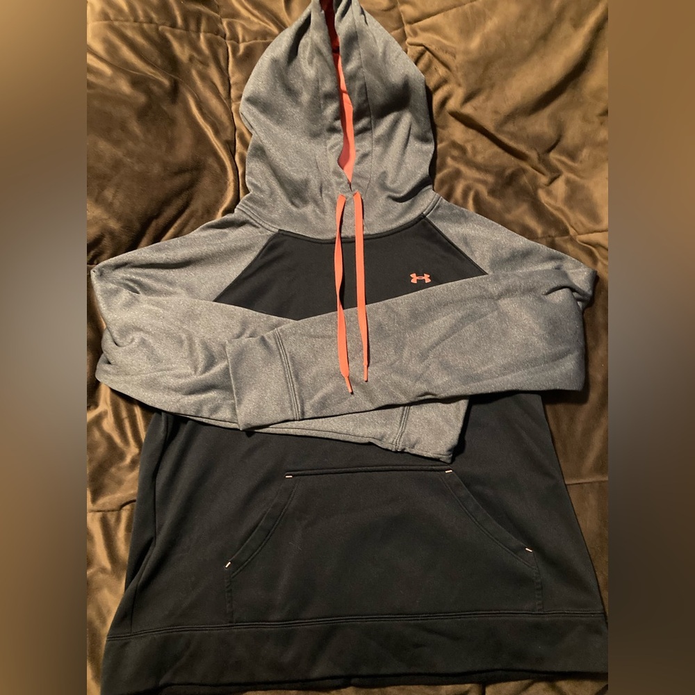 Under Armour, size small, Black and Gray Hoodie